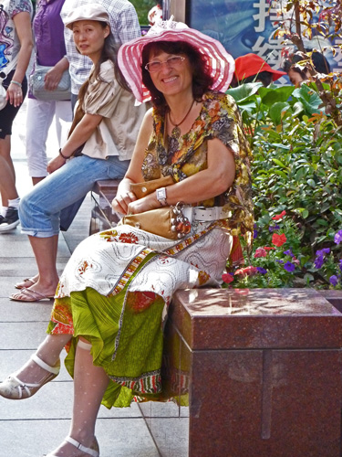 P1000102x